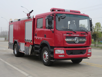 新东日牌YZR5170GXFPM80/E6泡沫消防车